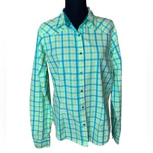 Green checkered women’s western shirt